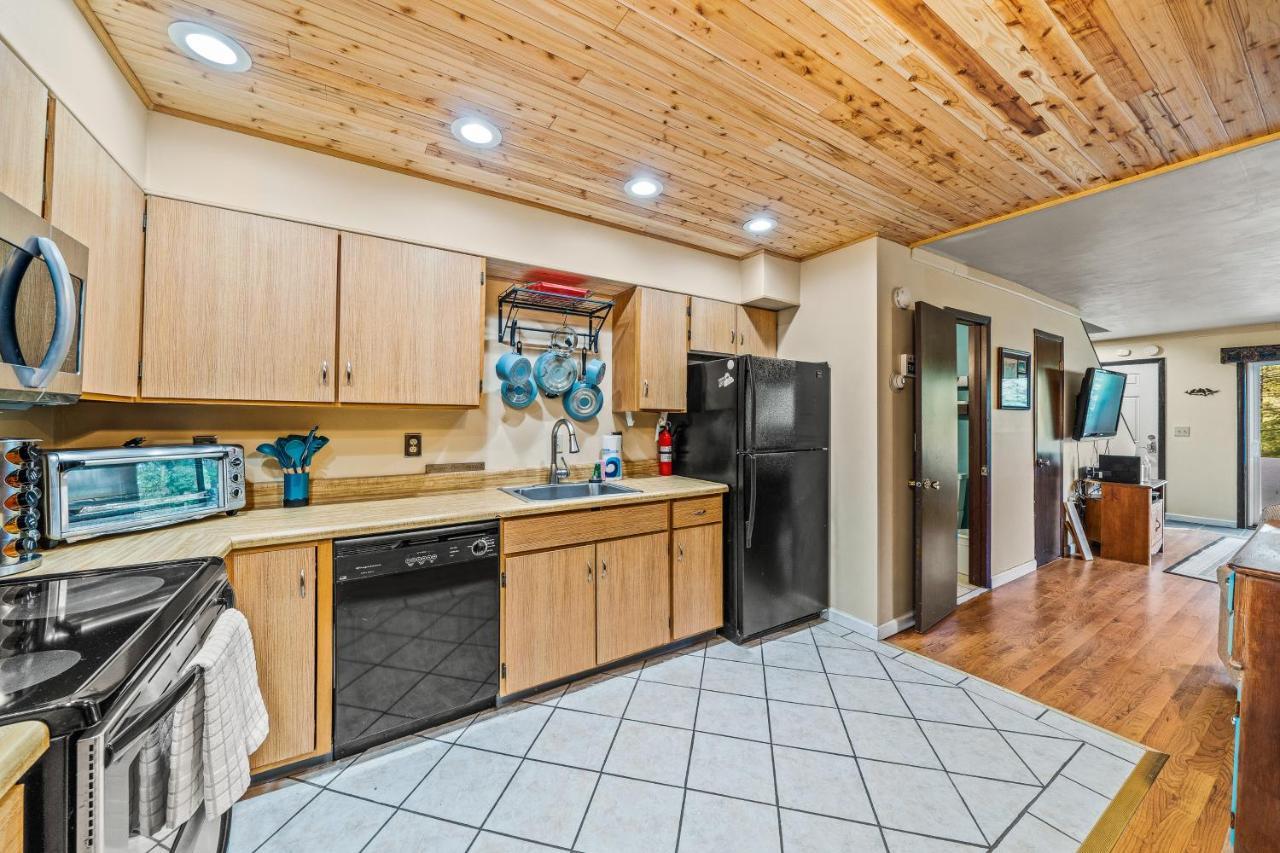Getaway Condo Warrensburg المظهر الخارجي الصورة
